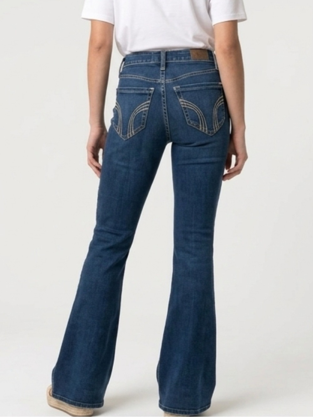 Hollister Like New High Rise Flare Jeans Size 26 Short